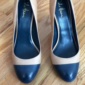 Cole Haan Leather pumps